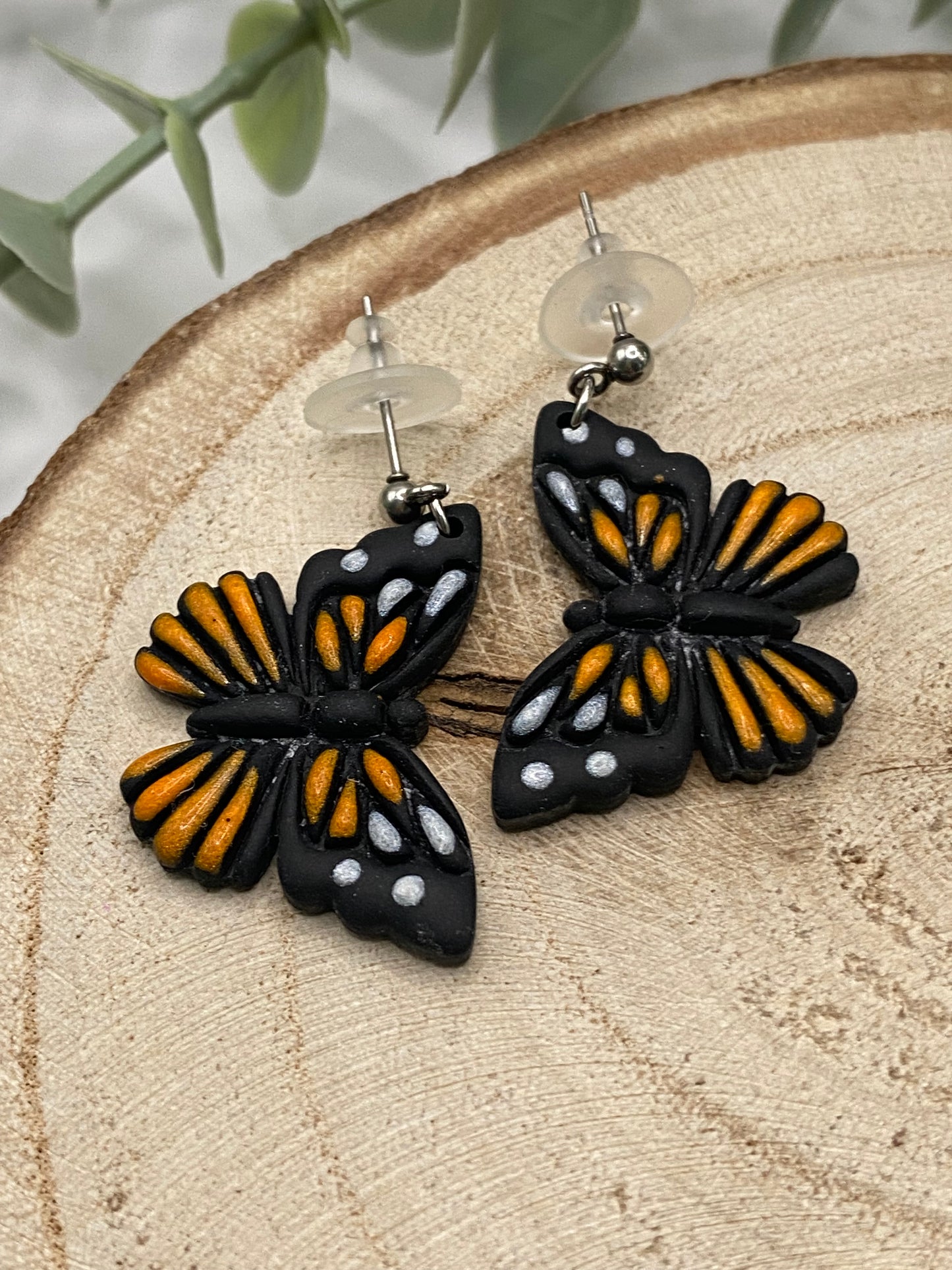 Pendientes mariposa