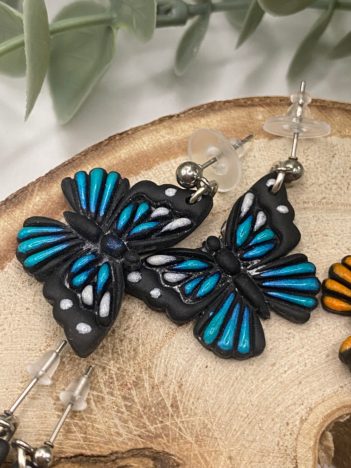 Pendientes mariposa