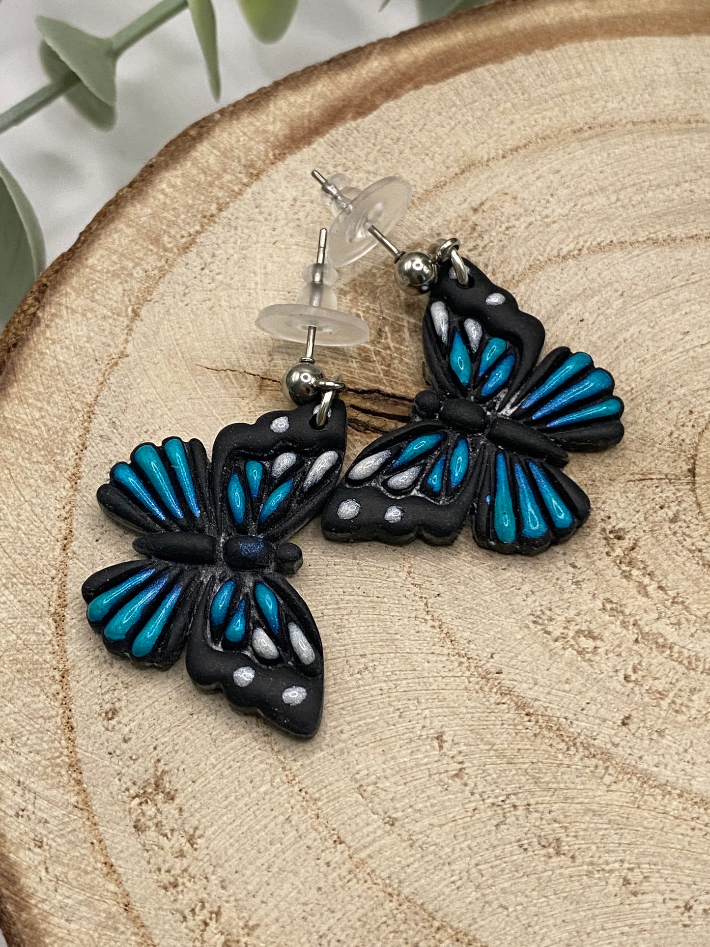 Pendientes mariposa